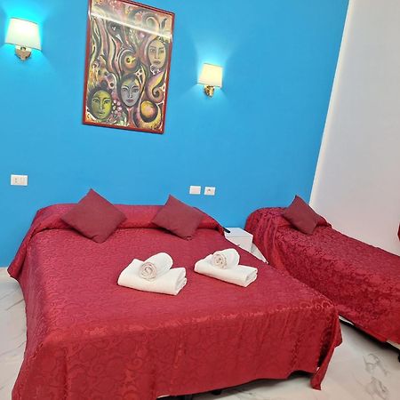 Relax On 247 Hostel Рим Екстериор снимка