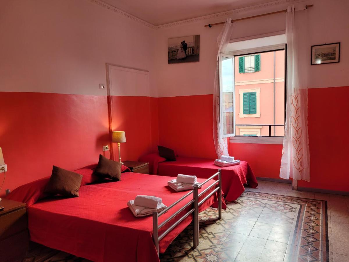 Relax On 247 Hostel Рим Екстериор снимка