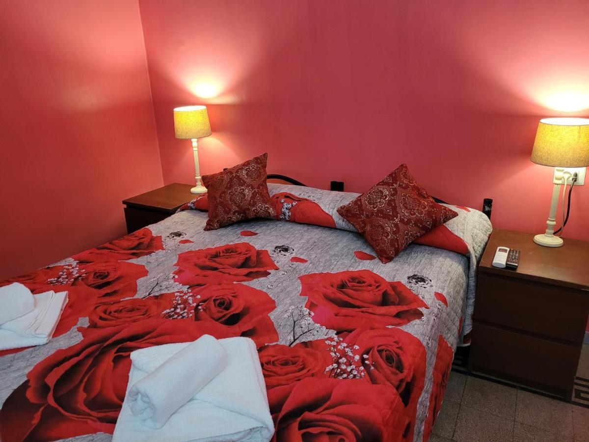 Relax On 247 Hostel Рим Екстериор снимка